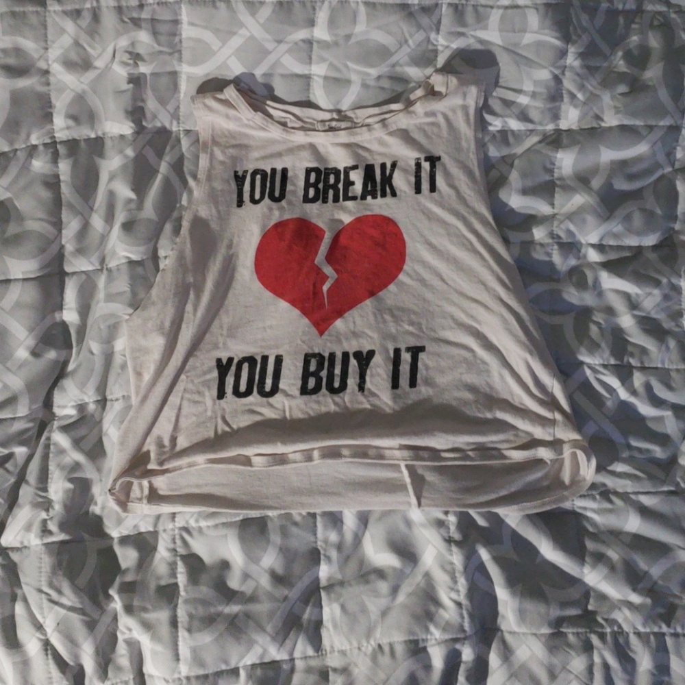CUTE CROP TOP